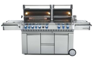 pro825_front_open