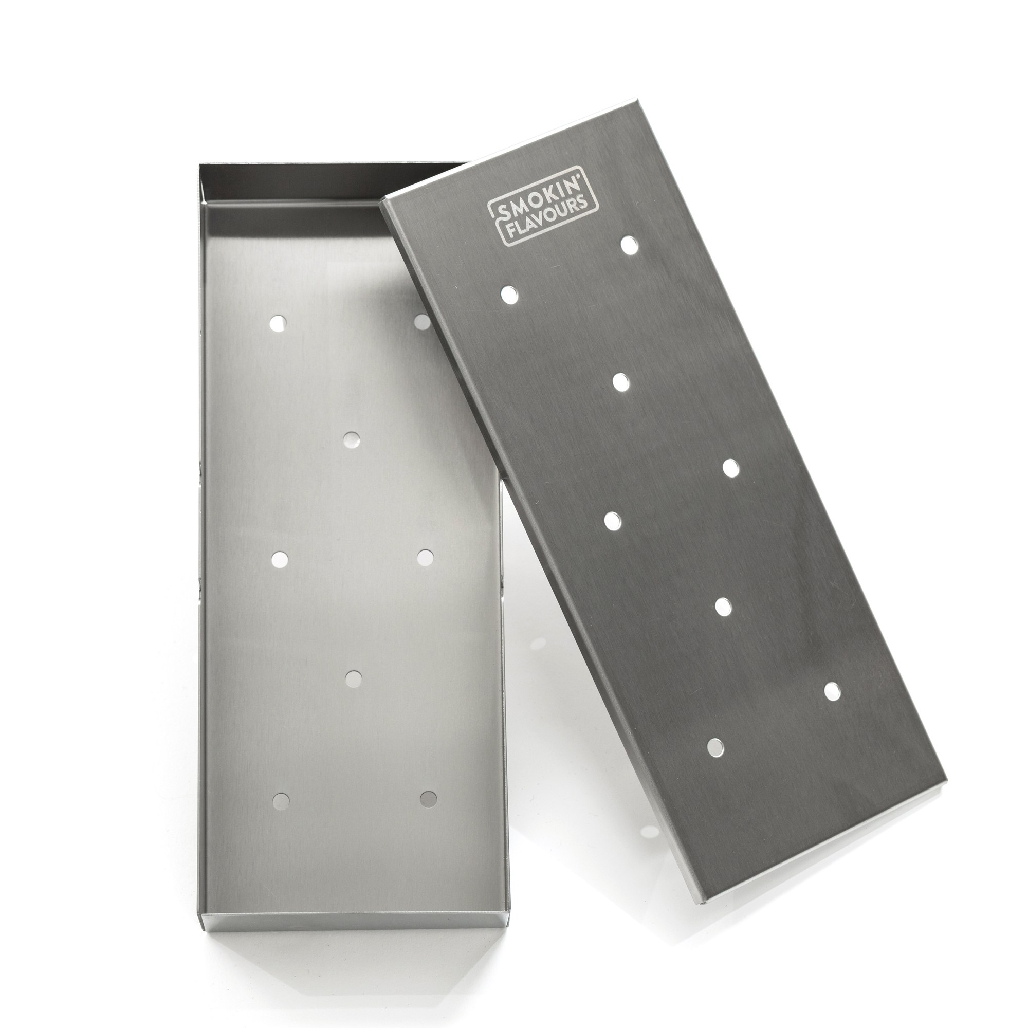 Smoking-Flavours-smokerbox-pose2