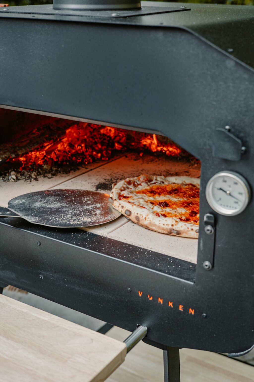 vonken-houtoven-houtvuur-pizza