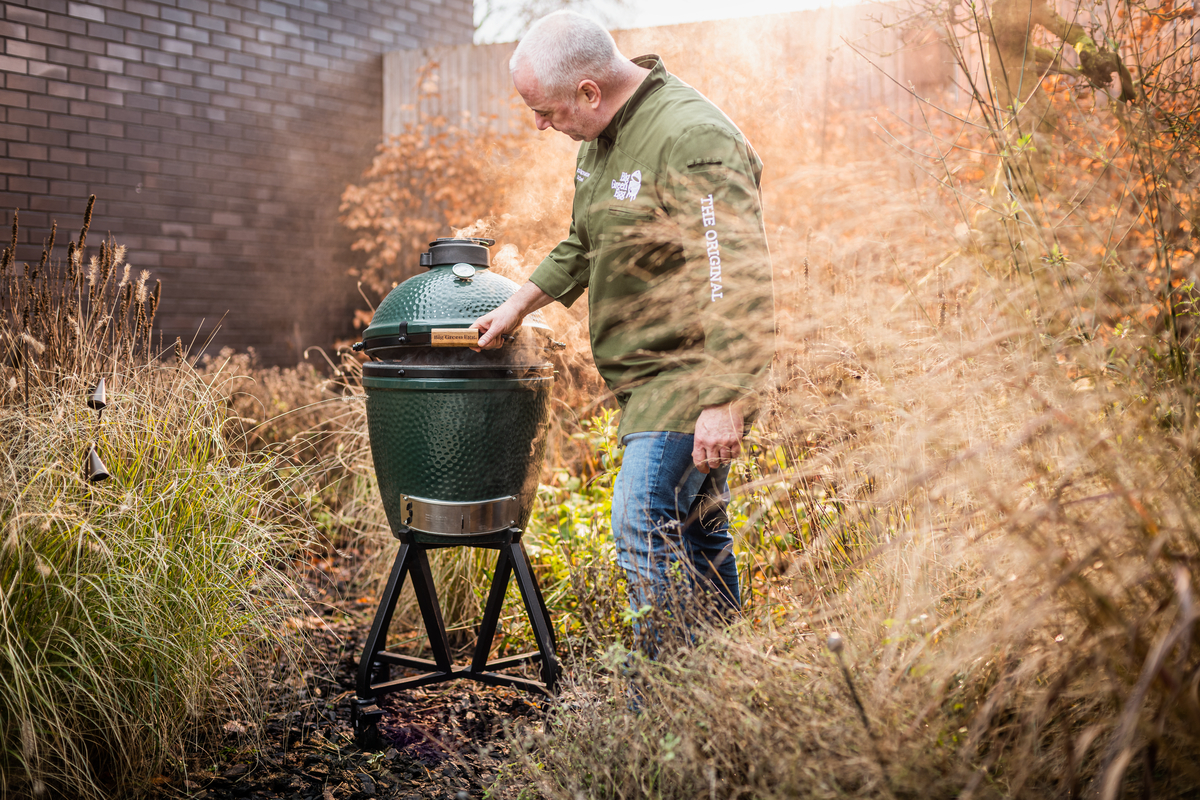 Webversion-Big Green Egg Medium - Lifestyle (6)